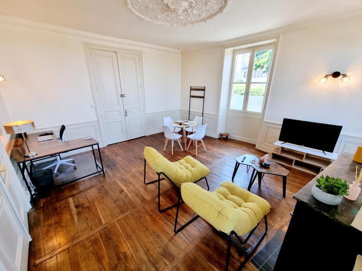 Apartamento Superbe T2 Lumineux Avec Fibre Angulema Exterior foto